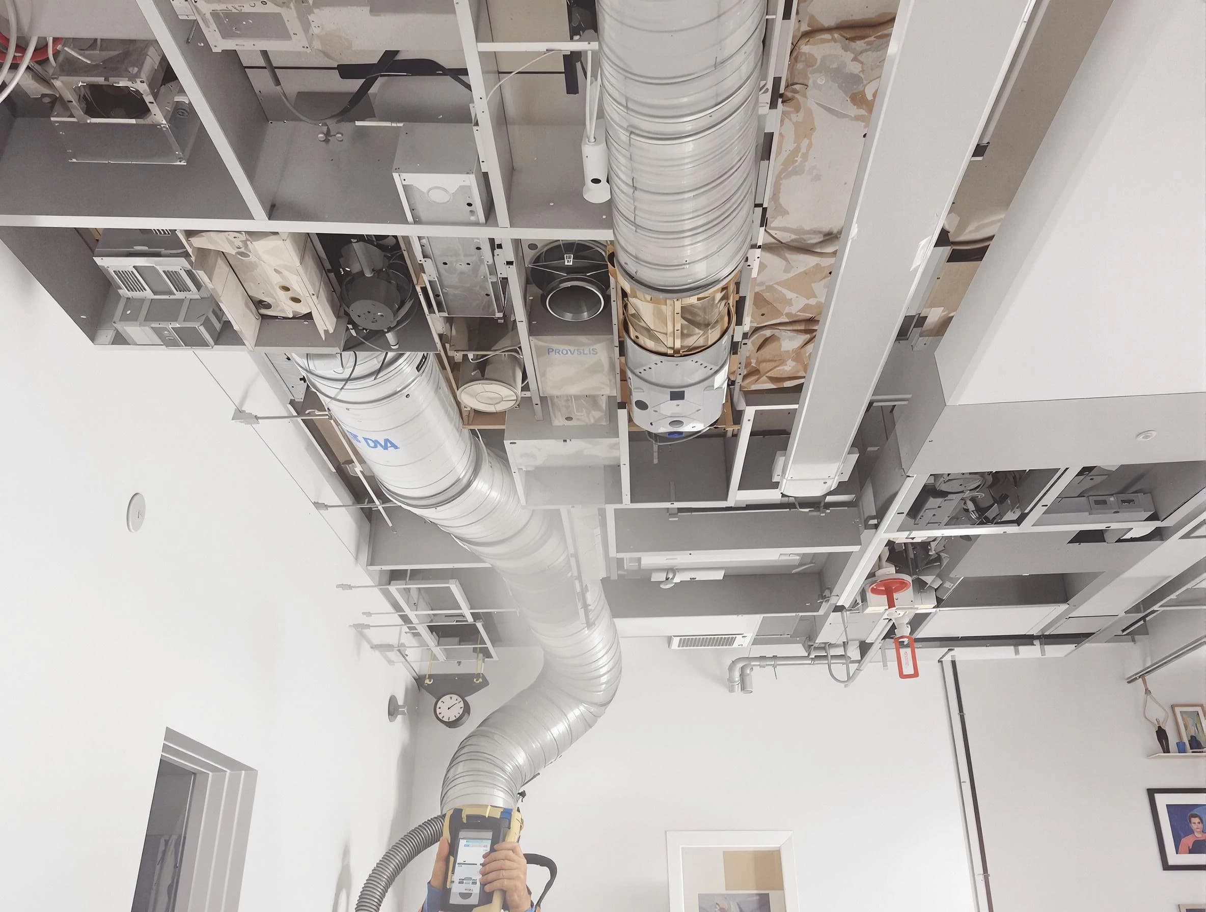 Professional air duct cleaning service by New River Air Duct Cleaning in New River